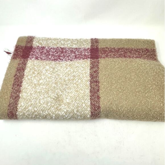 Calvin Klein Chunky Oversized Plaid Blanket Scarf NWT - Picture 4 of 5